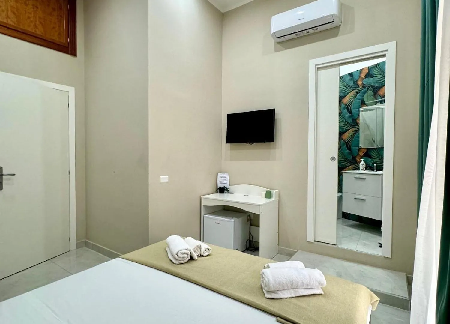 Royal Dream Bed & Breakfast Naples 0*,