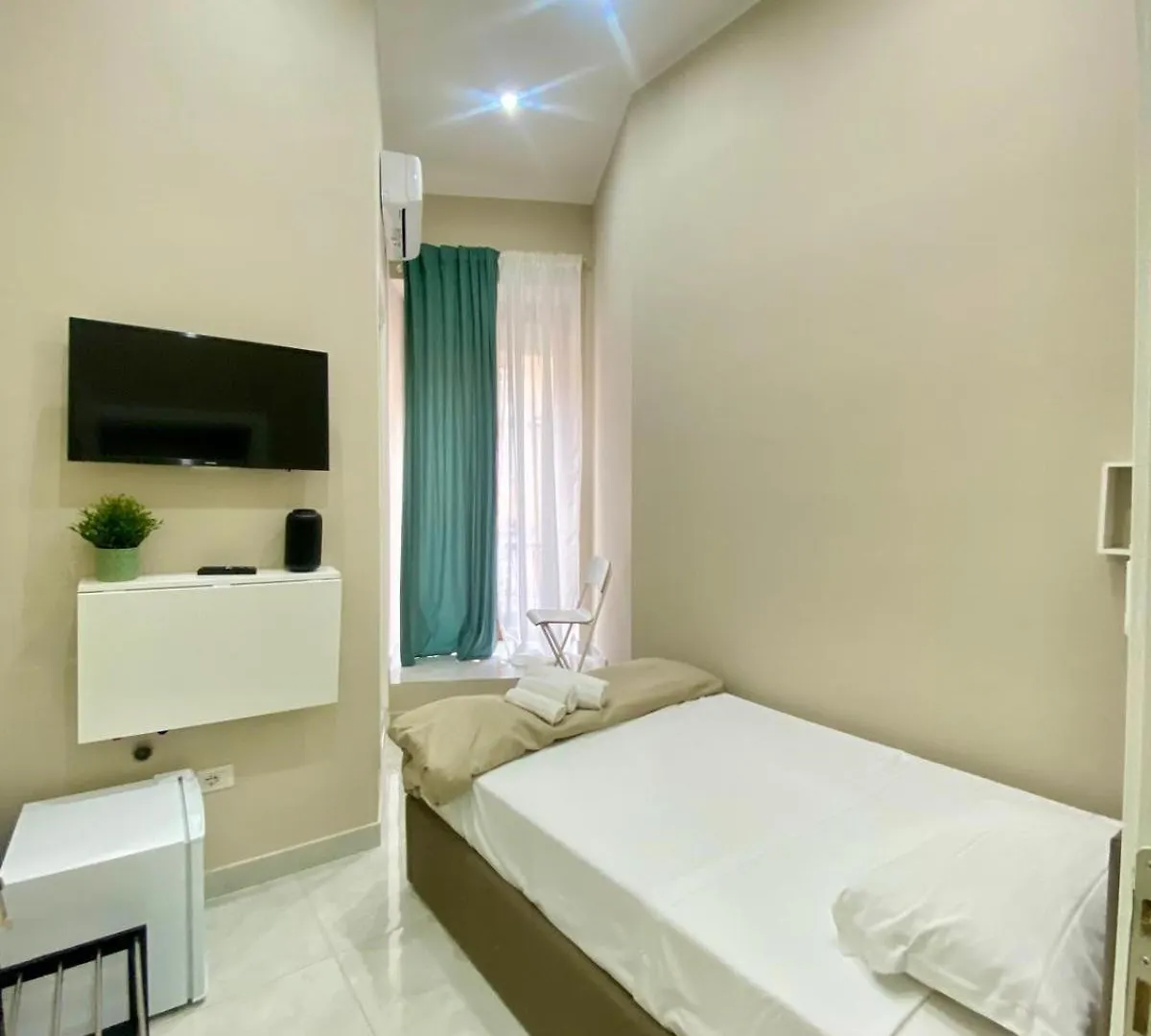 Royal Dream Bed & Breakfast Naples