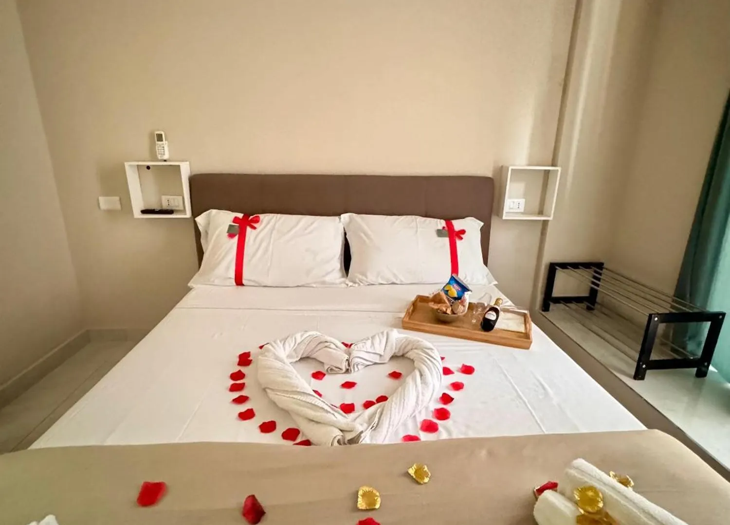Royal Dream Bed & Breakfast Naples